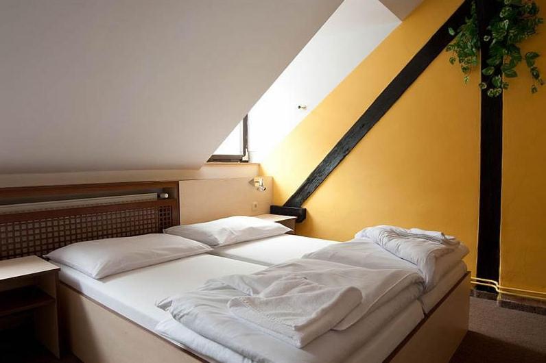 Hotel Mlyn - Jihlava Vílanec Kamer foto